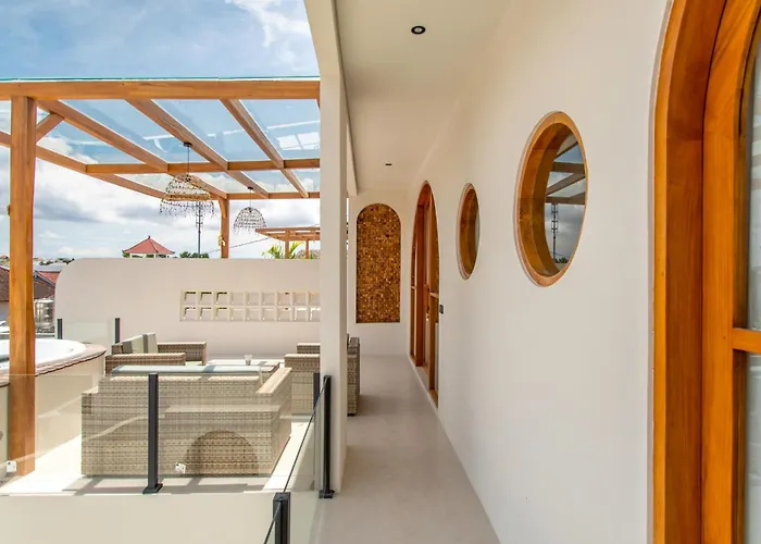Casa Eleve & Mederra - 3br Designer Villa