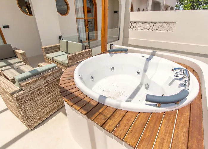 Casa Eleve & Mederra - 3br Designer