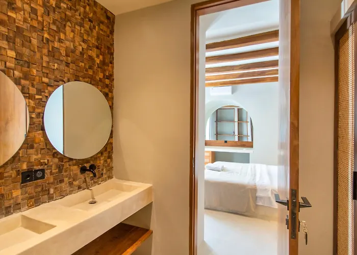 Casa Eleve & Mederra - 3br Designer Villa