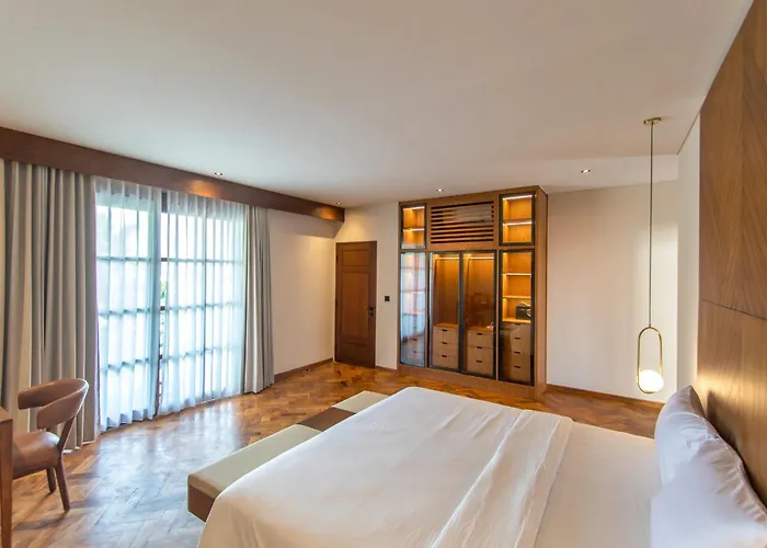 Casa Eleve & Mederra - 3br Designer チャングー