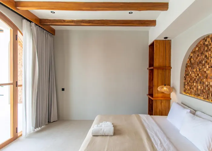 Casa Eleve & Mederra - 3br Designer Villa