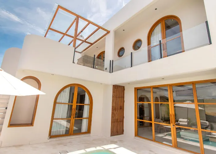 Casa Eleve & Mederra - 3br Designer