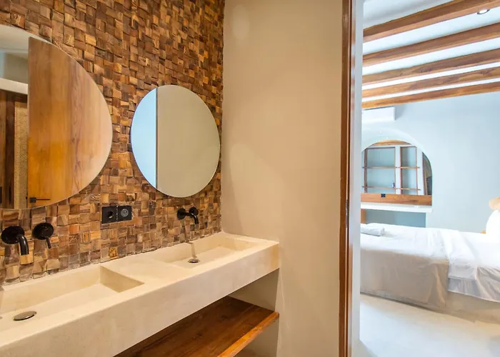 Casa Eleve & Mederra - 3br Designer ヴィラ