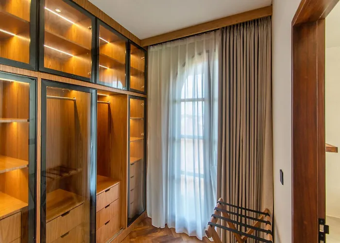 Casa Eleve & Mederra - 3br Designer Canggu (Bali)